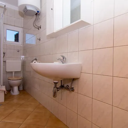 Slanada-5 By Interhome Appartement